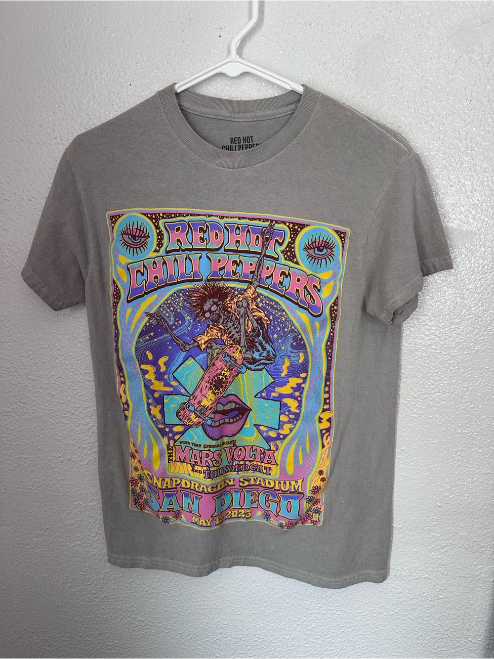 Red Hot Chili Peppers Unisex Small Band Tee San Diego 2023 Rock 90s Music Shirt